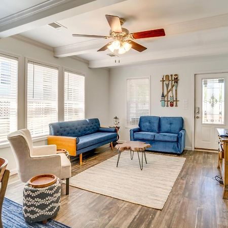 Charleston Home With Porch - 3 Mi To Folly Beach! Екстер'єр фото